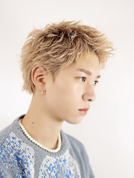 オーシャントーキョーウエスト 心斎橋 (OCEAN TOKYO WEST) 刈り上げアップバングビジネスヘアスパイキーショート