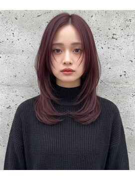 抜け感レイヤー耳かけボブふんわり丸みショート/暗髪大人可愛い