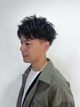 トリスター(TREASTAR) たて巻きスパイラルパーマ