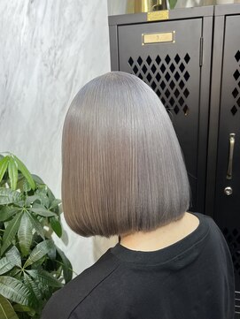 ヴァイス 新宿店(VAICE) プラチナシルバー [新宿駅/ハイトーン/新宿]