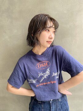 アマーク(a mark) 《松本 華》olive gray & make up