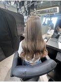 外巻きくびれミディアム韓国ヘアミルクティーグレージュ◎