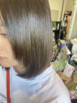 ランプシーヘアー(Lampsi hair) レイヤースタイル