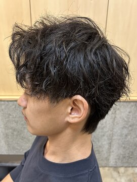 ニアウ 伊勢崎連取店(Niau) メンズマッシュパーマツイストスパイラルパーマ波巻きパーマ