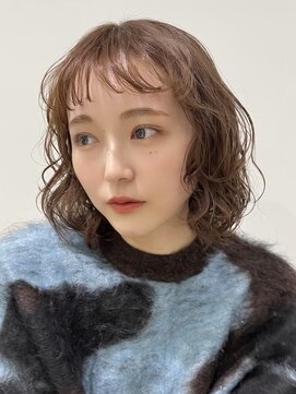 ノイ(noi) 顔周りレイヤーカットグレージュカラーくびれボブショートカット