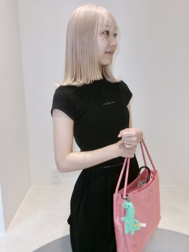 ニール シトロン 名古屋 伏見 丸の内(NEELU citron) 【Neelu_citron_tomoya】ホワイトカラー