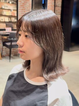 オーガニック アトリエ 大宮(organic+atelier) 透明感ブラウン/切りっぱなしボブ/ロブ/ミディアムレイヤー