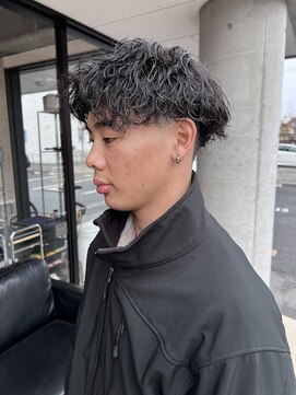 髪屋 紬 メンズ/メンズカット/メンズパーマ/波巻きパーマ