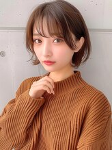 クラン(Chlan) アッシュベージュ×レイヤーボブ