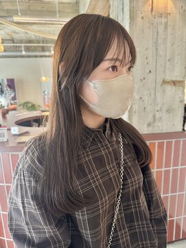 トッド(tod) まろやかベージュ/ロングヘア/シースルーバング/透け感カラー