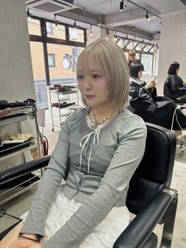 ゲームバイアランスミシー 心斎橋(GAME by Alan Smithee) レイヤーボブ/ホワイトカラー