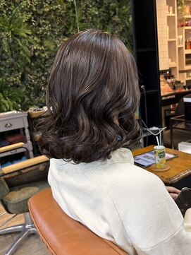 ノア(no_a) 透明感グレージュ×ショートボブ