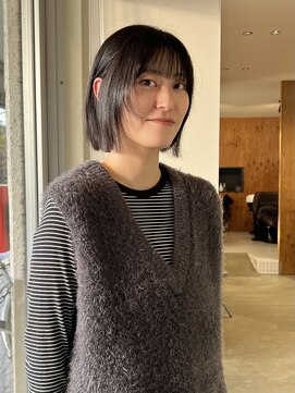 顔まわりレイヤー　ボブ　地毛風カラー