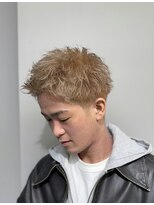 ヘアーアンドビューティーザ エフ(Hair Beauty the F) ~ ハイトーンスパイキーショート ~