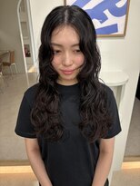 ノルン バイ シェリッシュ(Norn by sheriche) Norn○ ロングパーマ