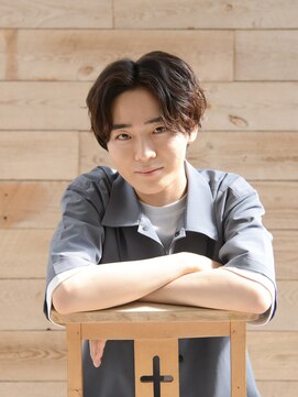 ロアー 葛西店(RAWR hair) 【RAWR】メンズ_韓国風パーマ_センターパート