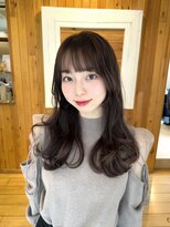 ガーランド (Garland)&nbsp;大人ロング/レイヤーカット/水素カラー/ピンクベージュ/卵型