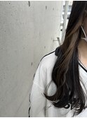 ヘムラインカラーインナーカラー大人可愛い立体感ゆるふわロング