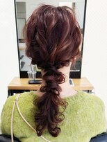 エインアンリー 表参道(AIN.ANLY.)&nbsp;◯結婚式二次会編みおろし編み込みお呼ばれヘアセットドレスヘア