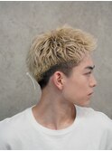 渋谷スパイキーショートパーマメンズブリーチカラー