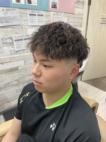 ヘアーメイク フィール ルア(FEEL Lua)&nbsp;ツイストスパイラル×ミドルフェード