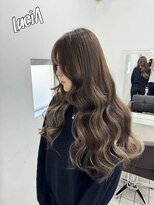 ルシア 京都四条河原町烏丸(LuciA)&nbsp;【レミー100%/54cm】 シールエクステ×カラー×レイヤーカット