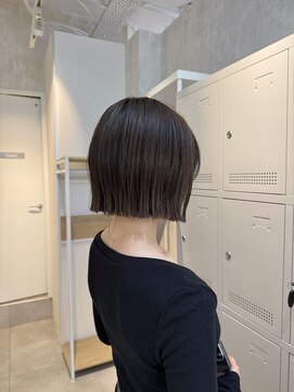 イオエ 三宮(ioe) 髪質改善/ボブ/黒髪/オリーブグレー/小顔カット/ココアベージュ