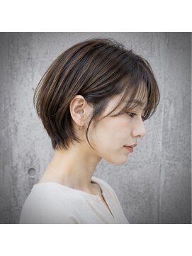 アンリエラ(Unliera) 30代女性に人気◎耳掛けショート