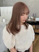 アトロ(Atoro)&nbsp;ハイトーンピンクベージュ×レイヤーカット