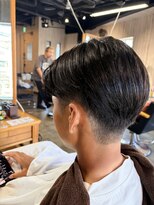 フィール ヘアー(feel hair)&nbsp;サイドスッキリセンターパート