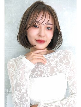 キングスベリー(Hair Relaxation King's Berry) 大人シースルーボブ11.5デザインカラー暗めカラー