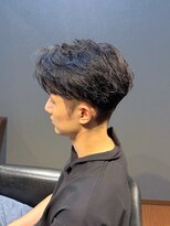 ビーダンディー(Bee dandy) ビジネスツーブロック 毛流れショート センターパート
