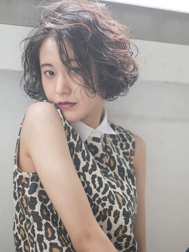 ソーコ 渋谷(SOCO) 【SUN】エフォートレス大人かわいいセミウエットセンターパート