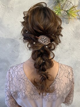 ヘアスタジオニコ(hair studio nico...) パーティ編みおろし