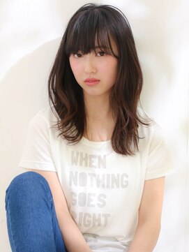 ティファ 銀座(Tiffa) ちょっぴりレイヤーでニュアンスミディ♪