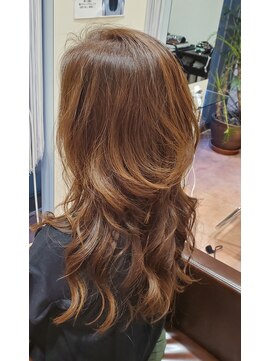 ヘアーアンドメイク ペリドット(hair&make Peridot) ロングレイヤー