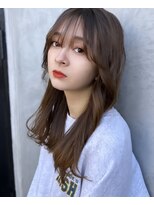 ドットハリス(.Hallis) 小顔カット/レイヤーカット/大人可愛い/ベージュ/20代30代40代