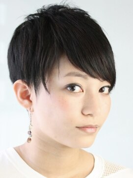 レイシオ(RATIO) 【RATIO 国分寺 渡邊陽平】凛とした大人女性の刈り上げ４