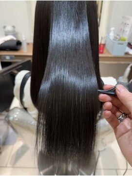 アッシュ 大泉学園店(Ash) "絹髪"髪質改善トリートメント【Ash大泉学園 横山】