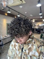 メル(mell)&nbsp;ハイライト × プードルパーマ