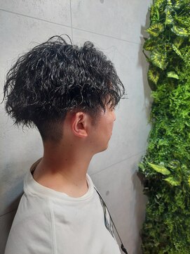 ニイチニドットラボ(212.LAB) メンズパーマ