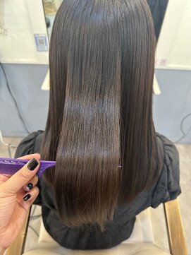 トッカ ヘアアンドトリートメント 難波店 アンジー&ベホマでつやさらうるおいヘア