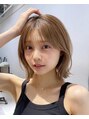 オーラ オモテサンドウ(Aura omotesando) 透明感のあるハイトーンボブ