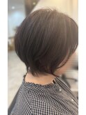 ショートボブ