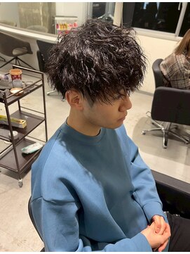 メンズサロン キング 枚方店(Men’s salon K!ng) 波巻きツイストスパイラルパーマ/フェザーパーマ/眉毛/メンズ