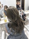 オリーブベージュ×レイヤーカット◎