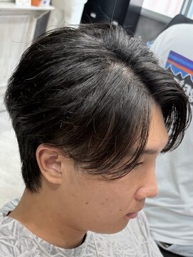 フォンド 津田沼(fond.) MEN’S HAIR/サーフカール/刈り上げセンターパート/津田沼