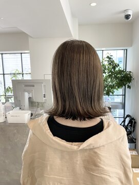 デイジー エマノン 吉祥寺(daisy EMANON) 大人ワンランボブ〔白髪ぼかし/脱白髪染め/ハイライト〕