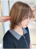 ミルクティーベージュ×ボブウルフ