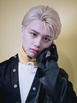 ゴート(GOATO)&nbsp;ホワイトベージュショート　かき上げ